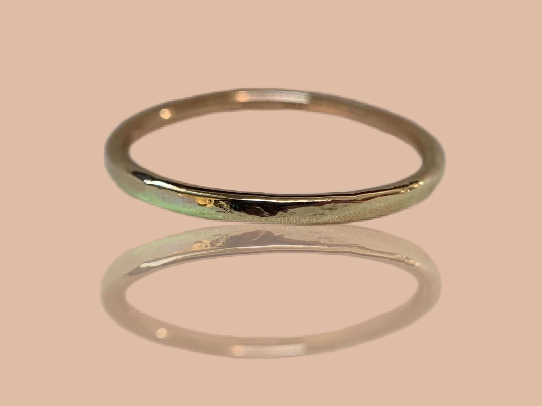 Simple gold band